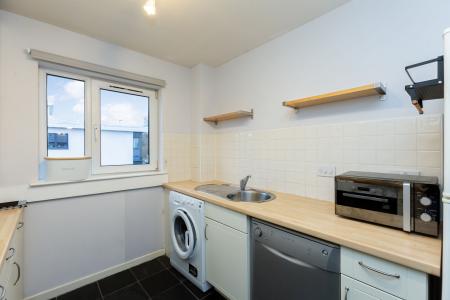 2 bedroom Flat for sale in Granton Road, Granton, Edinburgh, EH5