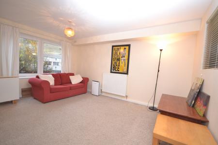 1 bedroom Flat to let in Viewcraig Gardens, Edinburgh, EH8