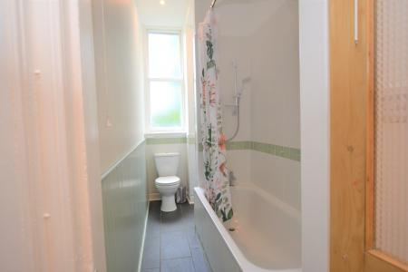 2 bedroom Flat to let in Jameson Place, Edinburgh, EH6