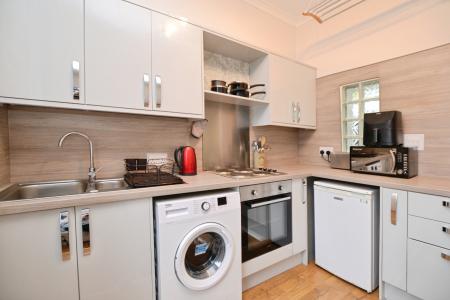 1 bedroom Flat to let in North Junction Street, Leith, Edinburgh, EH6