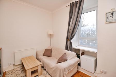 1 bedroom Flat to let in North Junction Street, Leith, Edinburgh, EH6
