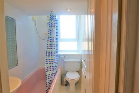 1 bedroom Flat to let in Easter Road, Edinburgh, EH6