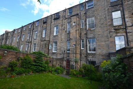 1 bedroom Flat to let in East Claremont Street, Edinburgh, EH7