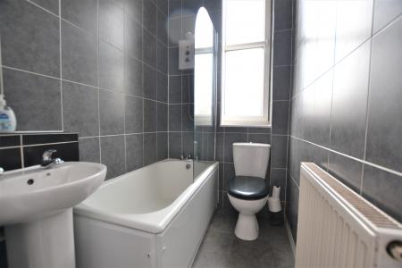 1 bedroom Flat to let in Westfield Road, Edinburgh, EH11
