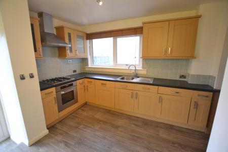 3 bedroom Semi-detached house to let in Broomhouse Road, South Gyle, Edinburgh, EH12