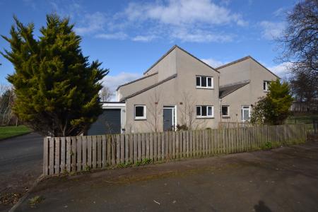 3 bedroom Semi-detached house to let in Broomhouse Road, South Gyle, Edinburgh, EH12
