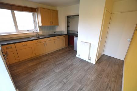 3 bedroom Semi-detached house to let in Broomhouse Road, South Gyle, Edinburgh, EH12