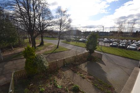 3 bedroom Semi-detached house to let in Broomhouse Road, South Gyle, Edinburgh, EH12