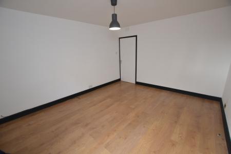 3 bedroom Semi-detached house to let in Broomhouse Road, South Gyle, Edinburgh, EH12