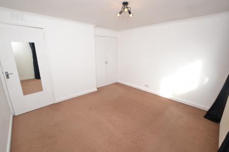 3 bedroom Semi-detached house to let in Broomhouse Road, South Gyle, Edinburgh, EH12