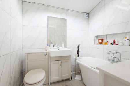 3 bedroom Detached bungalow for sale in Chessington Road, Ewell, Epsom, KT19