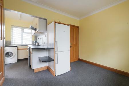 3 bedroom Semi-detached house for sale in Chesterfield Road, Ewell, Epsom, KT19