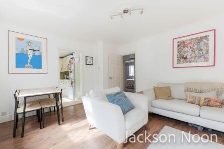 2 bedroom Maisonette for sale in Collier Close, West Ewell, Epsom, KT19