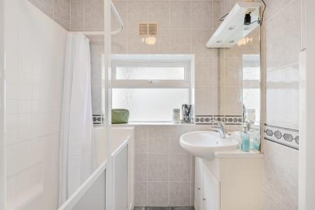 2 bedroom Semi-detached bungalow for sale in Derek Avenue, West Ewell, Epsom, KT19