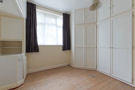 2 bedroom Semi-detached bungalow for sale in Firswood Avenue, Ewell, Epsom, KT19