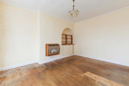 2 bedroom Semi-detached bungalow for sale in Firswood Avenue, Ewell, Epsom, KT19