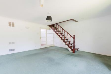 3 bedroom Terraced House for sale in Gander Green Lane, Sutton, SM3