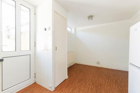 3 bedroom Terraced House for sale in Gander Green Lane, Sutton, SM3