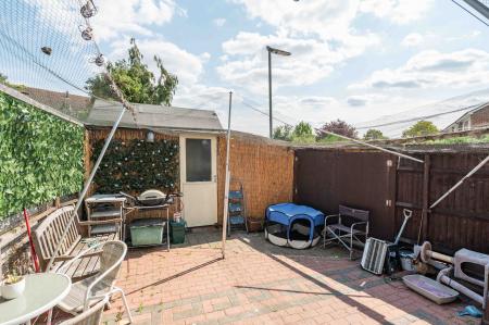 3 bedroom Terraced House for sale in Hyperion Place, Epsom, KT19