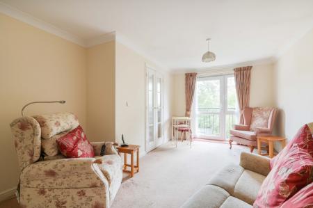 1 bedroom Retirement property for sale in Kingston Road, Ewell, Epsom, KT19