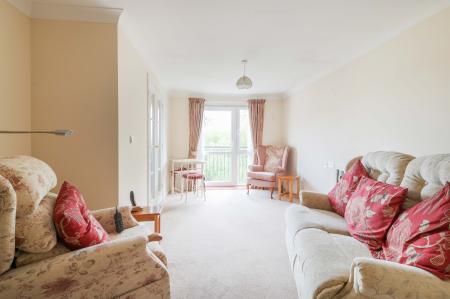 1 bedroom Retirement property for sale in Kingston Road, Ewell, Epsom, KT19
