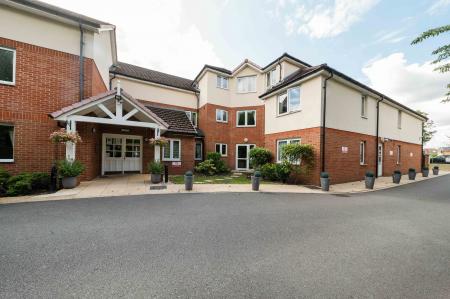 1 bedroom Retirement property for sale in Kingston Road, Ewell, Epsom, KT19