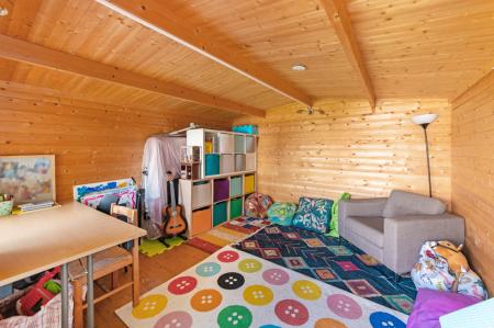 3 bedroom Semi-detached house for sale in Kingsmead Close, West Ewell, Epsom, KT19