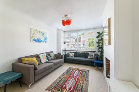 3 bedroom Semi-detached house for sale in Kingsmead Close, West Ewell, Epsom, KT19