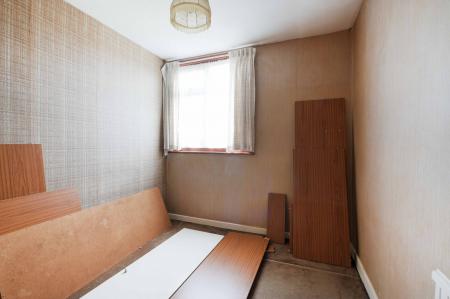 3 bedroom Semi-detached house for sale in Larkspur Way, West Ewell, Epsom, KT19