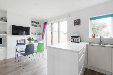 3 bedroom Semi-detached house for sale in Northcroft Road, Ewell, Epsom, KT19