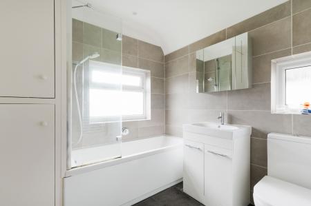 3 bedroom Semi-detached house for sale in Northcroft Road, Ewell, Epsom, KT19