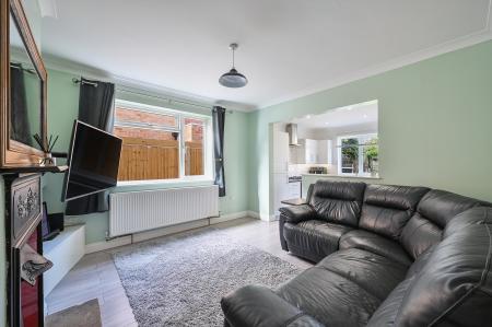3 bedroom Detached bungalow for sale in Ruxley Close, West Ewell, Epsom, KT19
