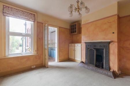 3 bedroom Semi-detached house for sale in Upper Court Road, Epsom, KT19