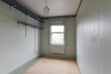 3 bedroom Semi-detached house for sale in Upper Court Road, Epsom, KT19