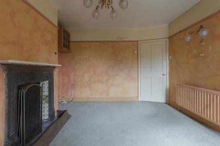 3 bedroom Semi-detached house for sale in Upper Court Road, Epsom, KT19