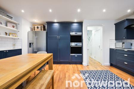 3 bedroom Semi-detached house for sale in Pams Way, Ewell, Epsom, KT19