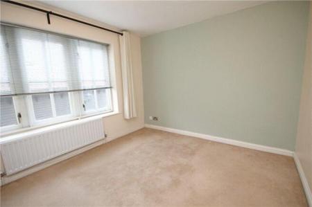 2 bedroom Cottage to let in High Street, Ewell, Epsom, KT17