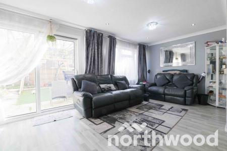 3 bedroom Terraced House for sale in Ormonde Avenue, Epsom, KT19