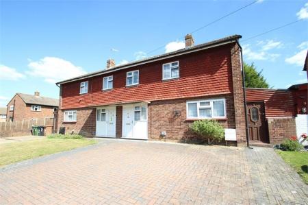 3 bedroom Semi-detached house to let in Dunmore, Guildford, GU2
