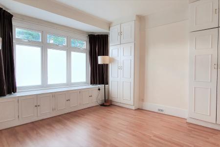 1 bedroom Maisonette to let in Norman Road, Sutton, SM1