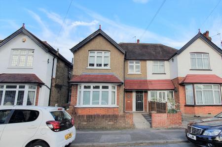 1 bedroom Maisonette to let in Norman Road, Sutton, SM1