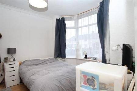 6 bedroom Terraced House to let in Kingston Road, Surbiton, Kingston upon Thames, KT1