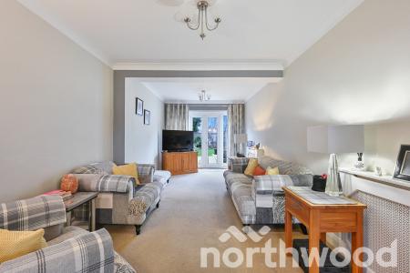 3 bedroom End of terrace house for sale in Danetree Road, Ewell, Epsom, KT19