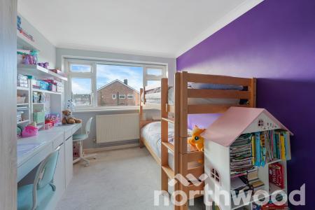 2 bedroom Maisonette for sale in Jasmin Road, West Ewell, Epsom, KT19