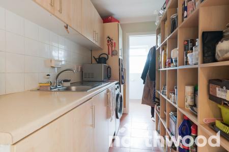 5 bedroom Semi-detached house for sale in Crosslands Road, West Ewell, Epsom, KT19