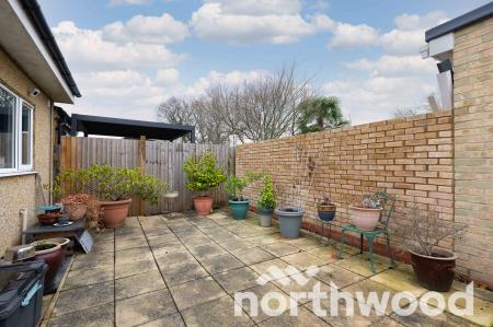 5 bedroom Semi-detached house for sale in Crosslands Road, West Ewell, Epsom, KT19