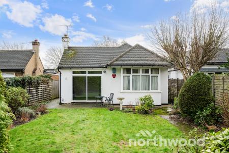 3 bedroom Detached bungalow for sale in Salisbury Road, Worcester Park, London, KT4