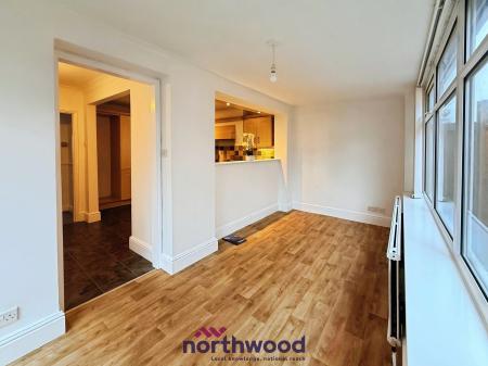 3 bedroom Semi-detached house for sale in Isleworth Road, St Thomas, Exeter, EX4