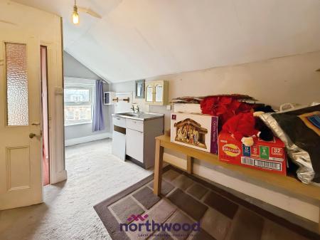 3 bedroom End of terrace house for sale in May Street, St James, Exeter, EX4
