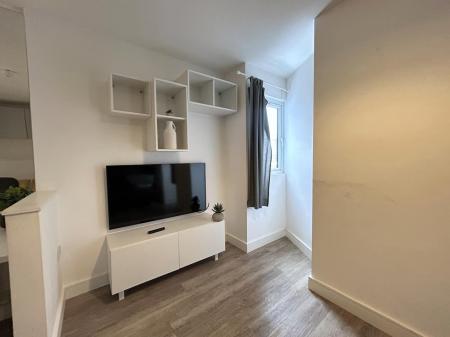 1 bedroom Studio flat to let in Main - Lower Albert Street, Central, Exeter, EX1